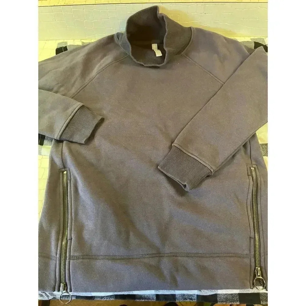 ATHLETA size XS sweatshirt navy blue